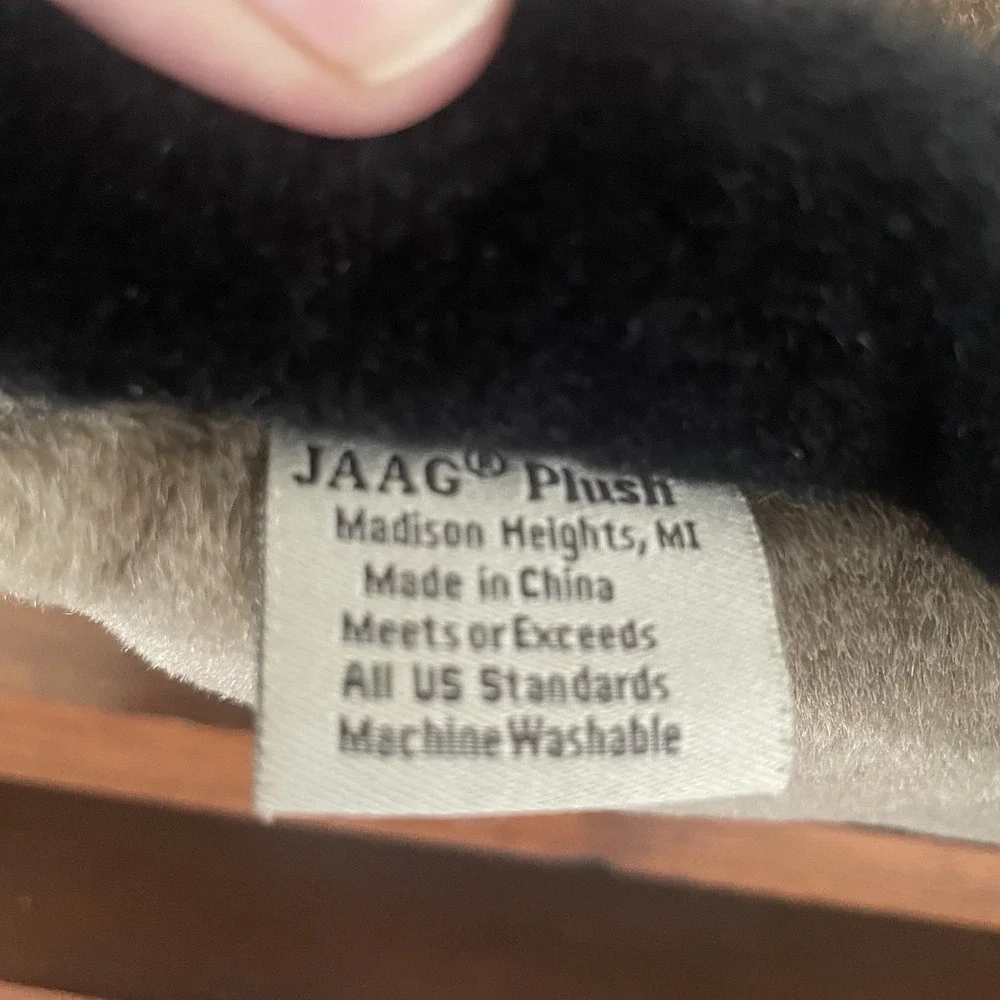 Vtg Jaag Plush Bear Pillow 11x11 Throw pillow Brown‎ & Black